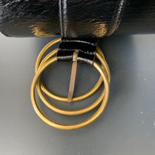 Carica l&#39;immagine nel visualizzatore di Gallery, Cintura vintage Yves Saint Laurent nera
