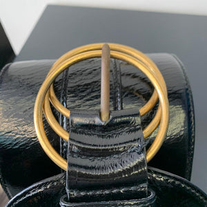 Yves Saint Laurent cinturón negro de época