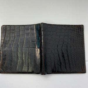 La cartera de cocodrilo marrón oscuro de Hermes Vintage
