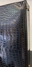 Charger l&#39;image dans la galerie, Hermès Kelly vintage en crocodile
